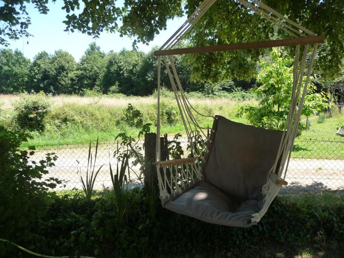 Chambre D'Hote En Vallee Du Loir - Elevage Des Rosiers Bazouges-sur-le-Loir Exteriör bild